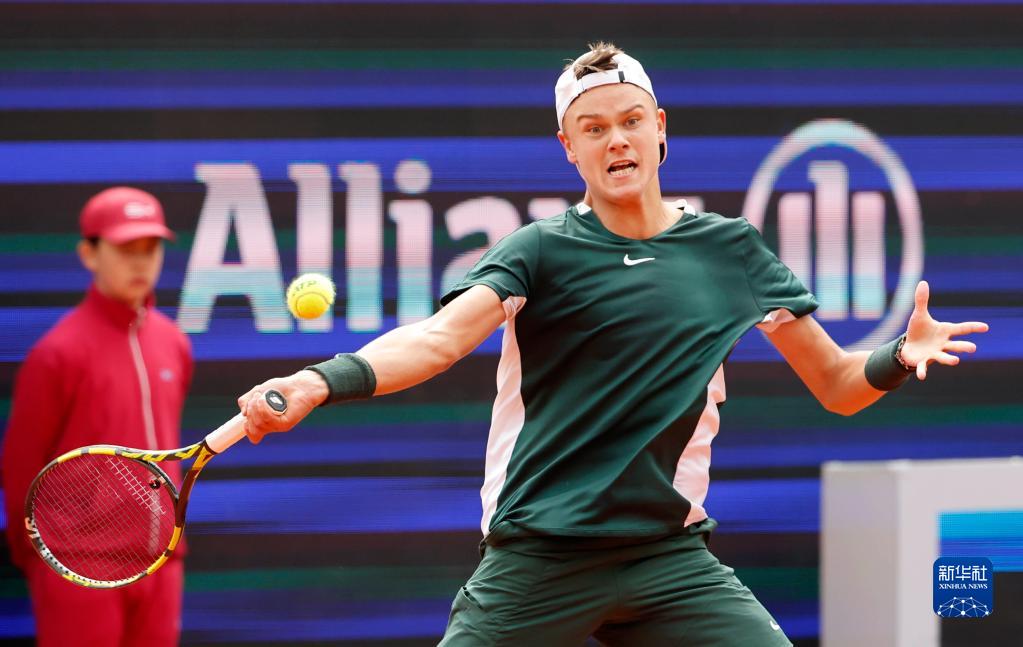 待对手失误 待对手失误